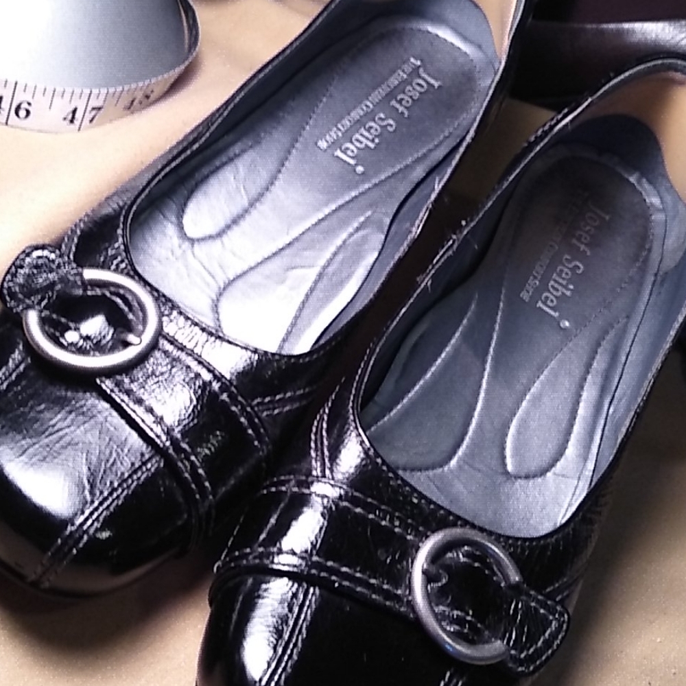 Josef Seibel Leather Walking Shoe Gem